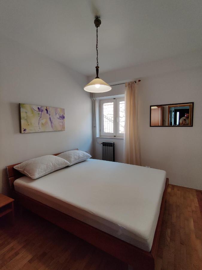 Biuk Apartments Novi Vinodolski Kültér fotó