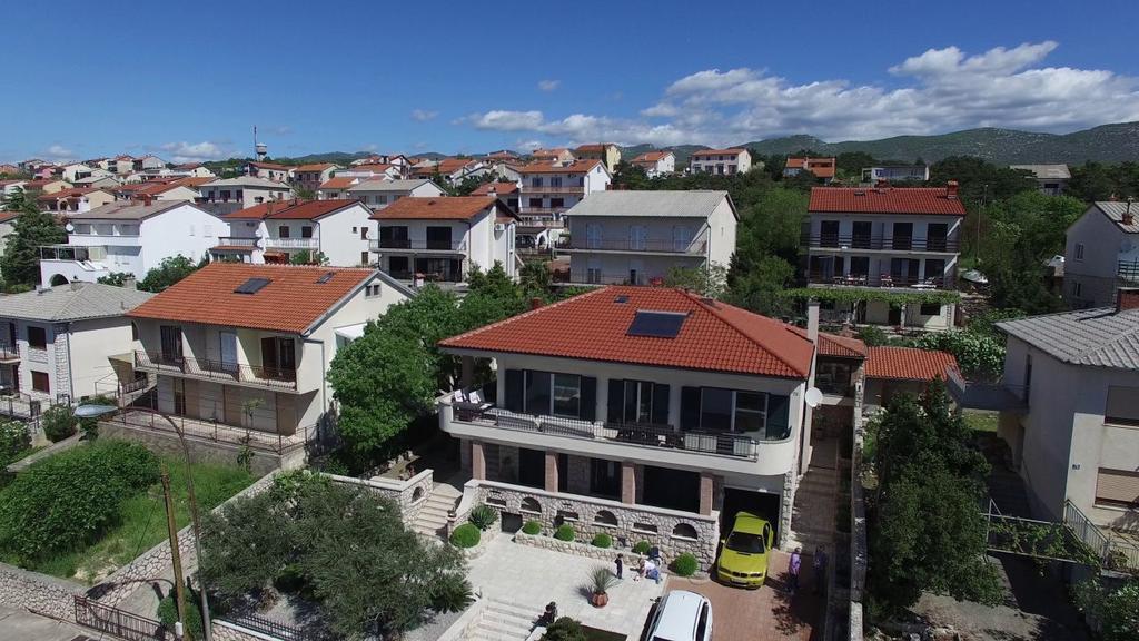 Biuk Apartments Novi Vinodolski Kültér fotó